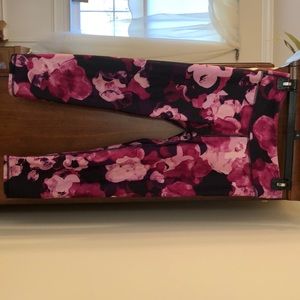 Fabletics workout capris